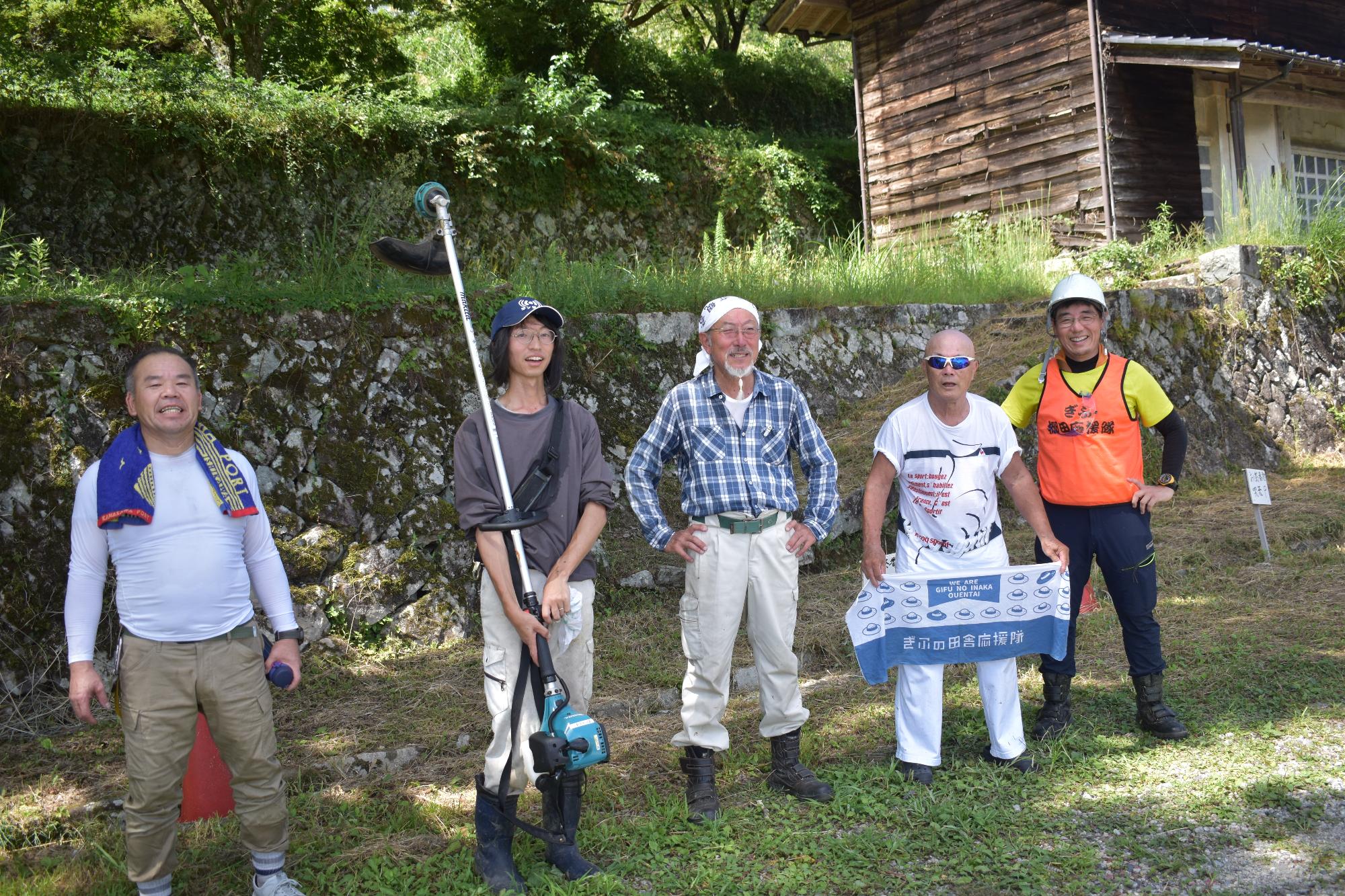 坂折棚田草刈り